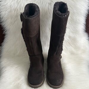 Women's Brown Suede BEARPAW Boots